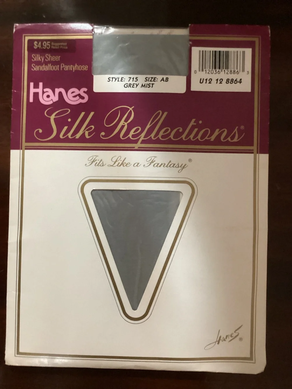 Vintage Hanes Silk Reflections Silky Sheer Sandlefoot Pantyhose